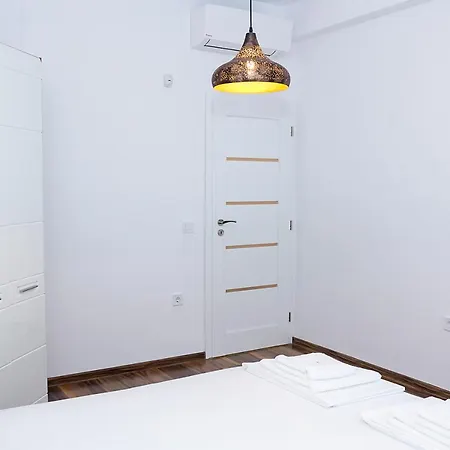 ≋ Boutique Gardens ≋ Private Family House Ваканционна къща *